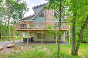 Lake Access and Hot Tub Forest-View Poconos Cabin